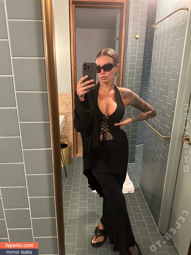 evelynuncovered