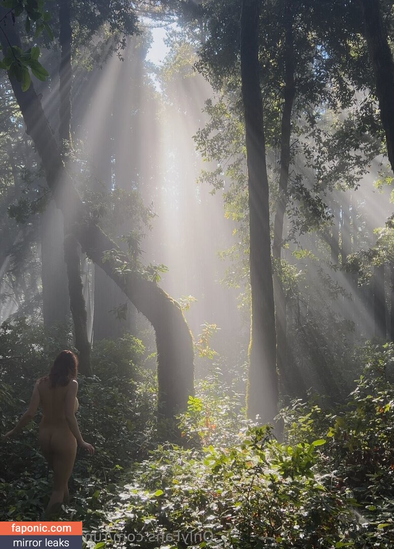 Sarah McDaniel (Krotchy) - cloudpeople