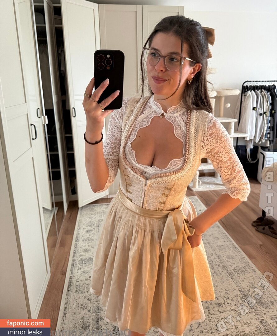 Miriam Gast