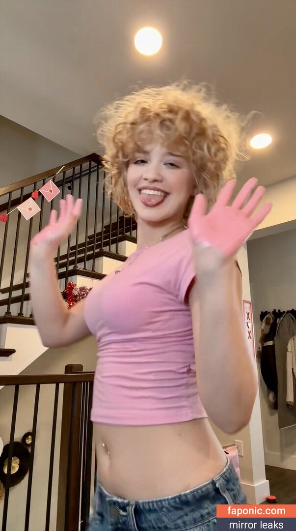 Gina Lynn/.Gina.Lynn