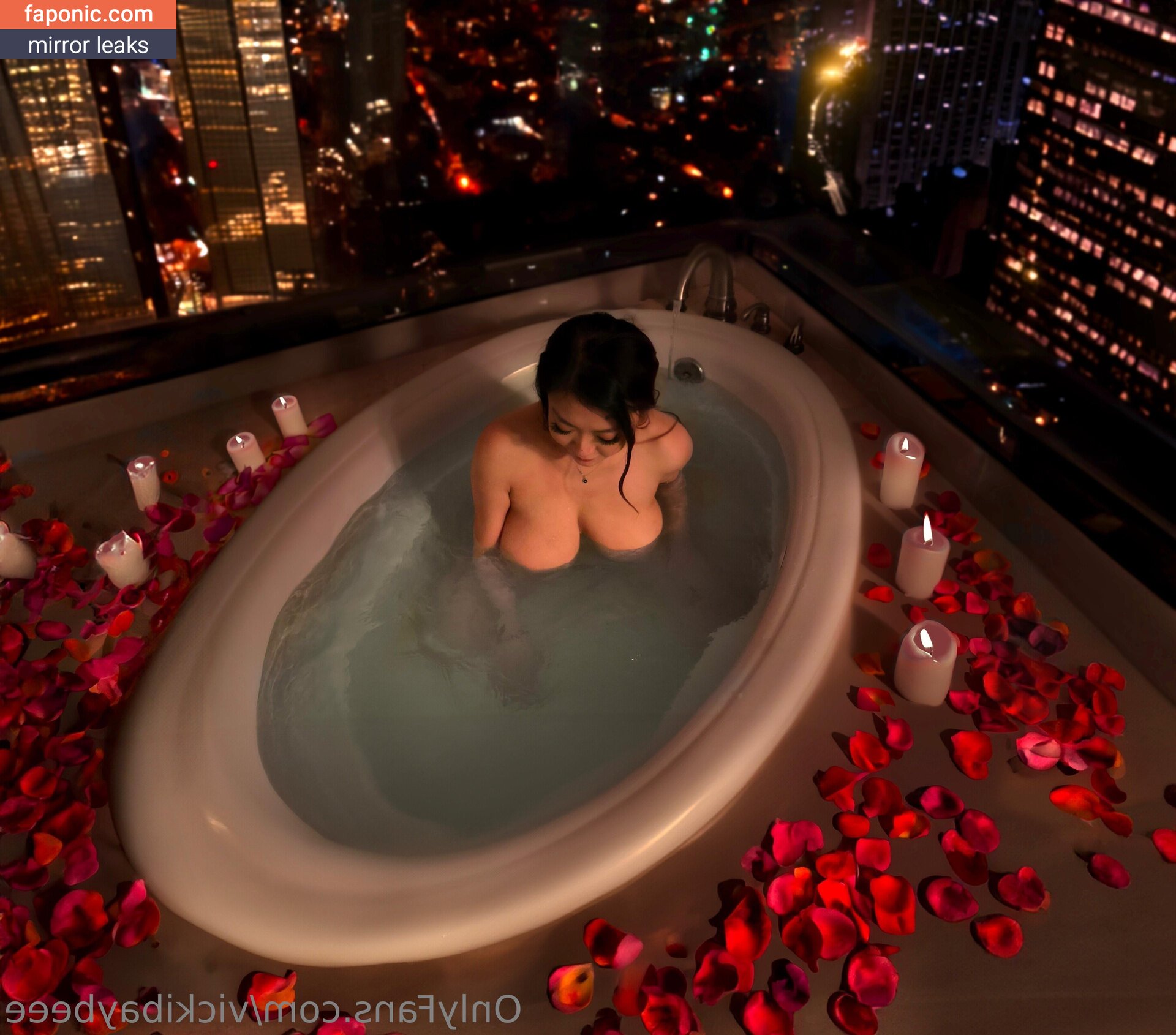 Vicki Li Vickibaybeee