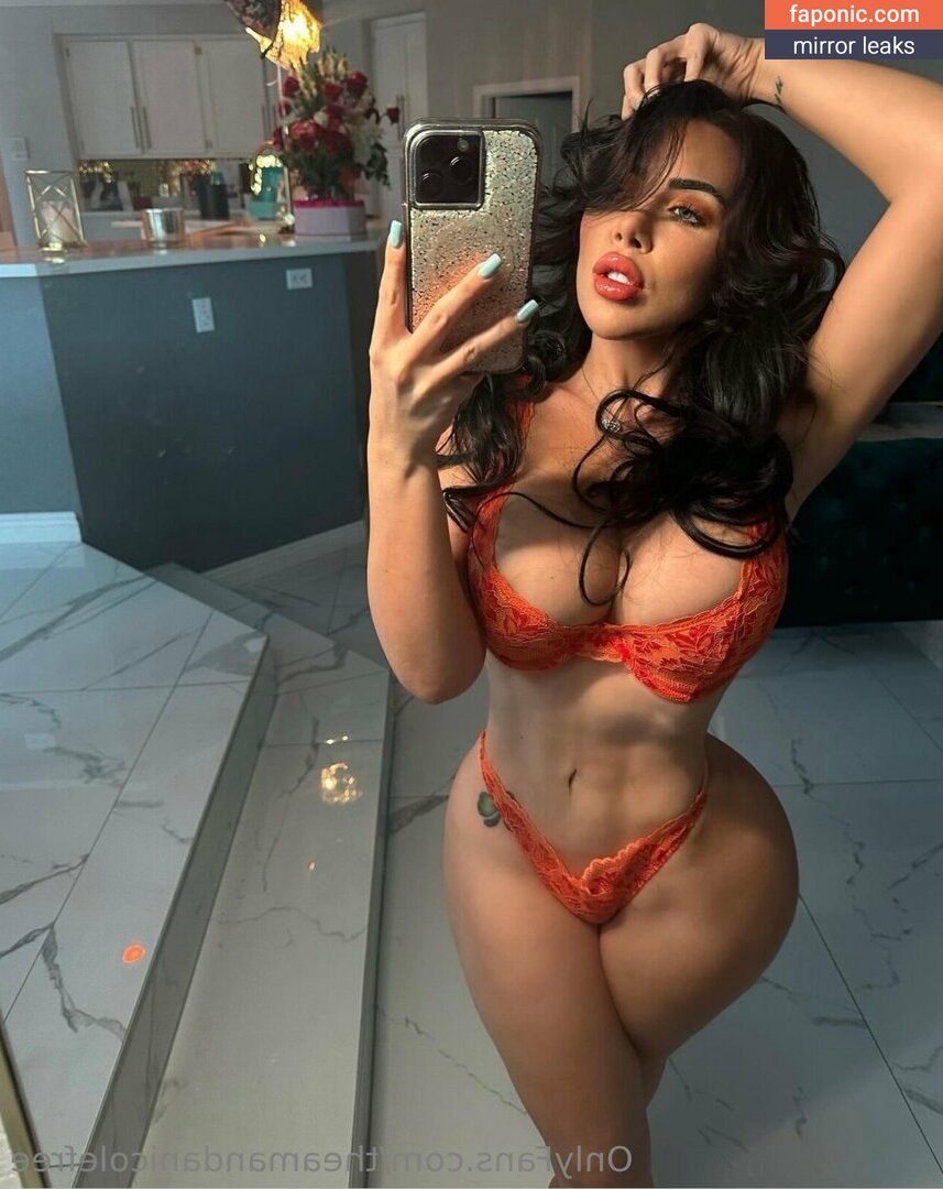 Amanda Nicole