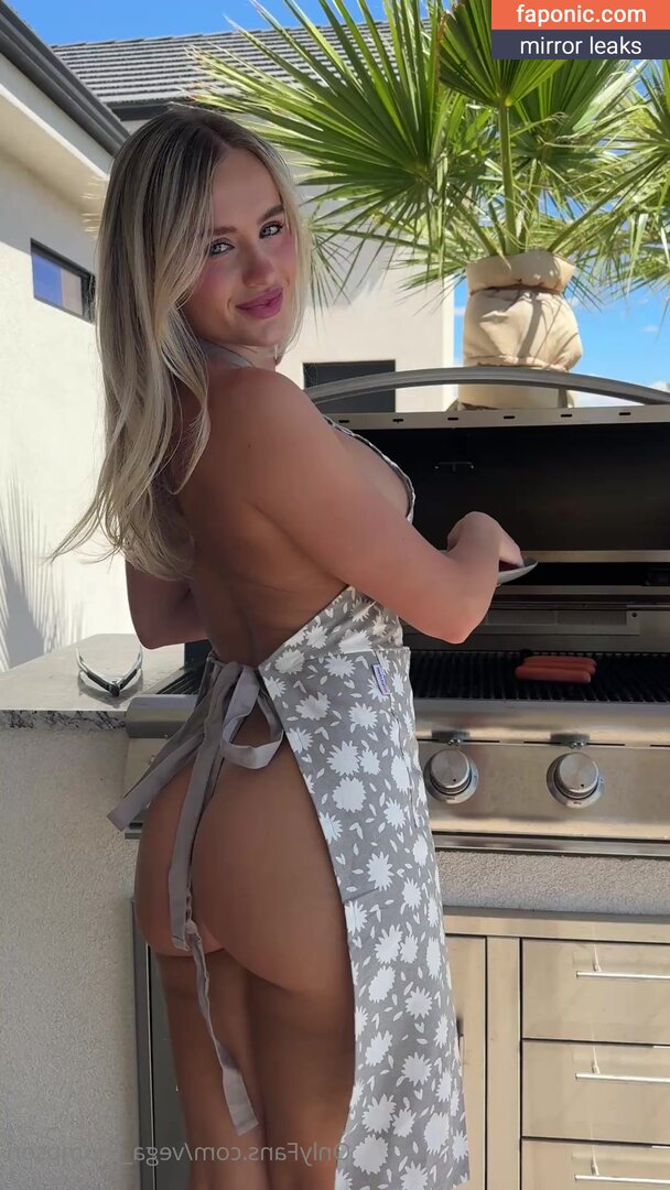Vega Thompson, https:, vega.cos, vega_thompson Nude Leaks OnlyFans Photo #5