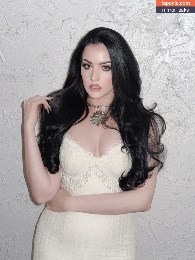 Angelica Rose