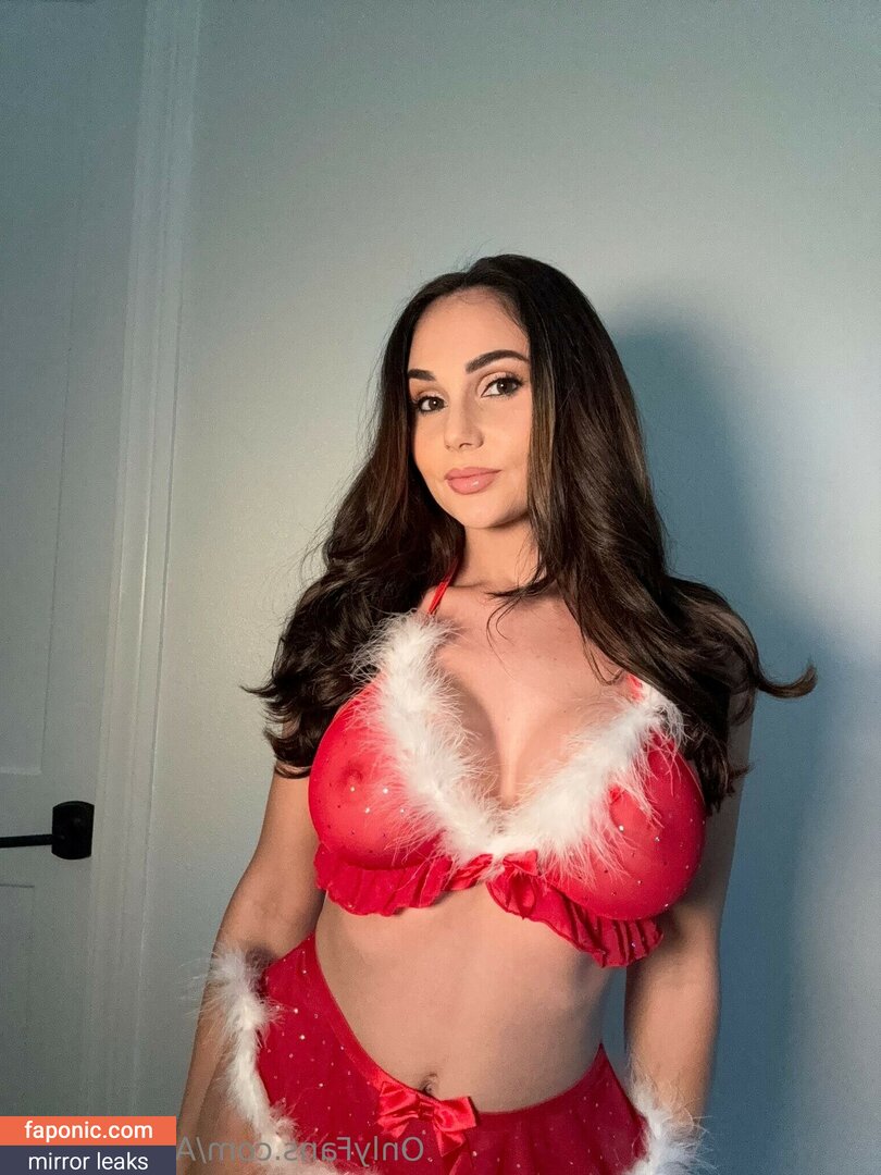 Ariana Marie