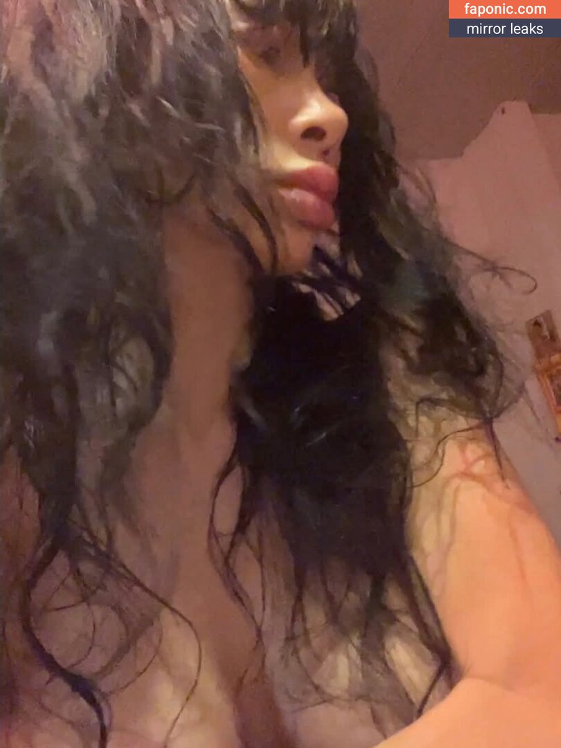 Bai Ling