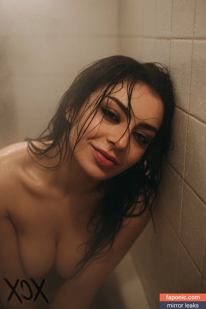 Charli XCX