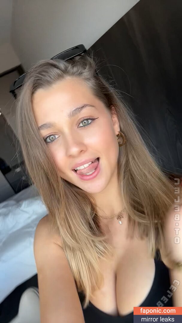 Emily Maurer