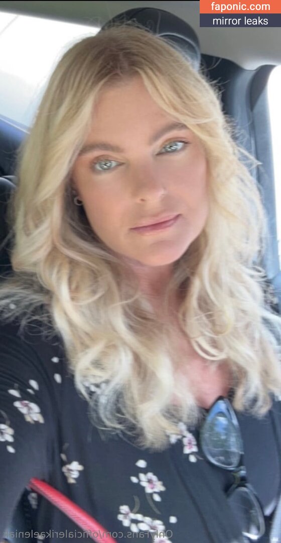 Erika Eleniak