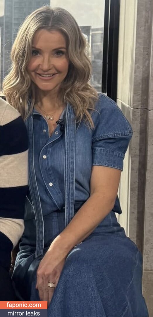Helen Skelton