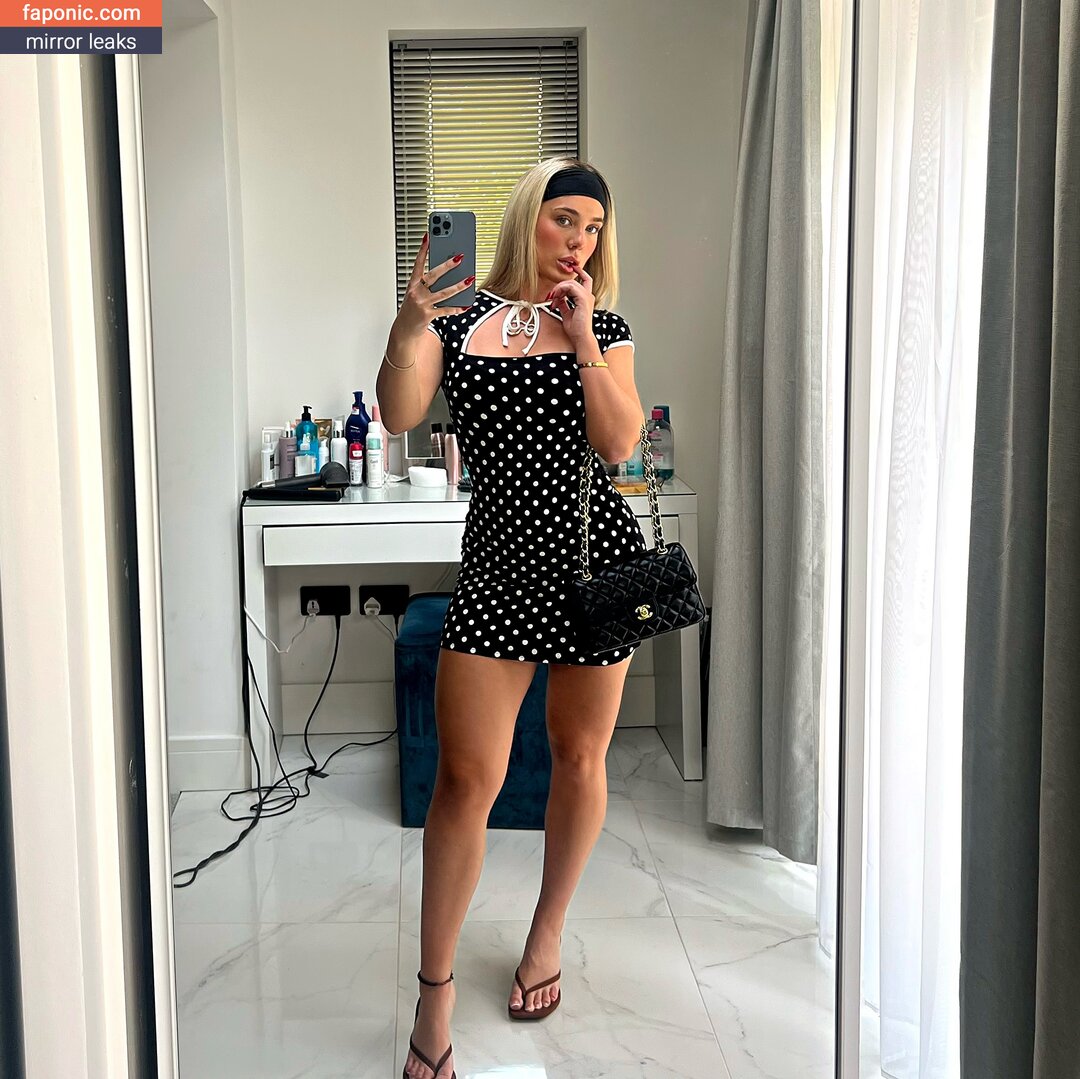 Holly_humphreys