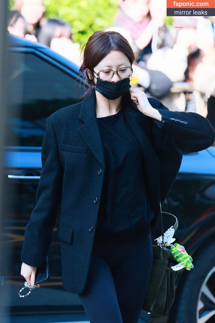 Huh Yunjin 허윤진