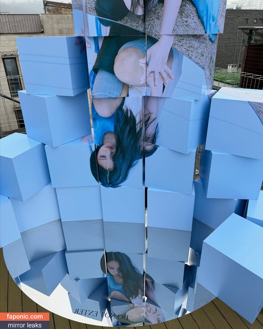 Jennie | BL&Lambda;ƆKPIИK