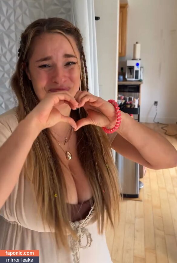 Kristen Stephensonpino