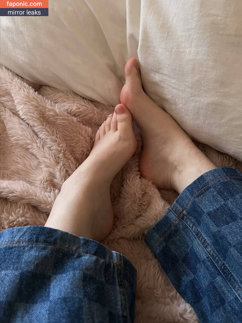 Ljinzer / linzarrd / Linzefeet / linzzzer / linziier