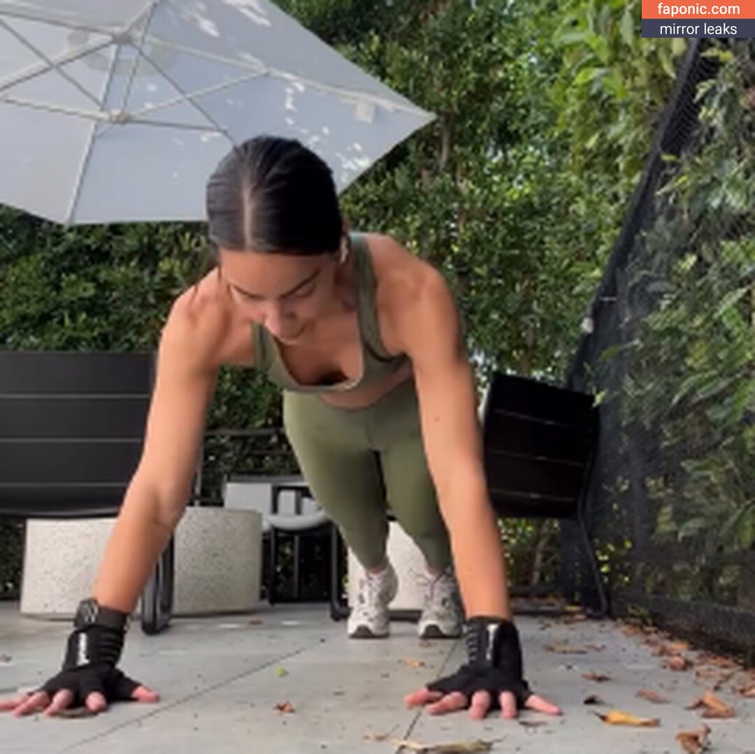 Maria Gabriela De Faria