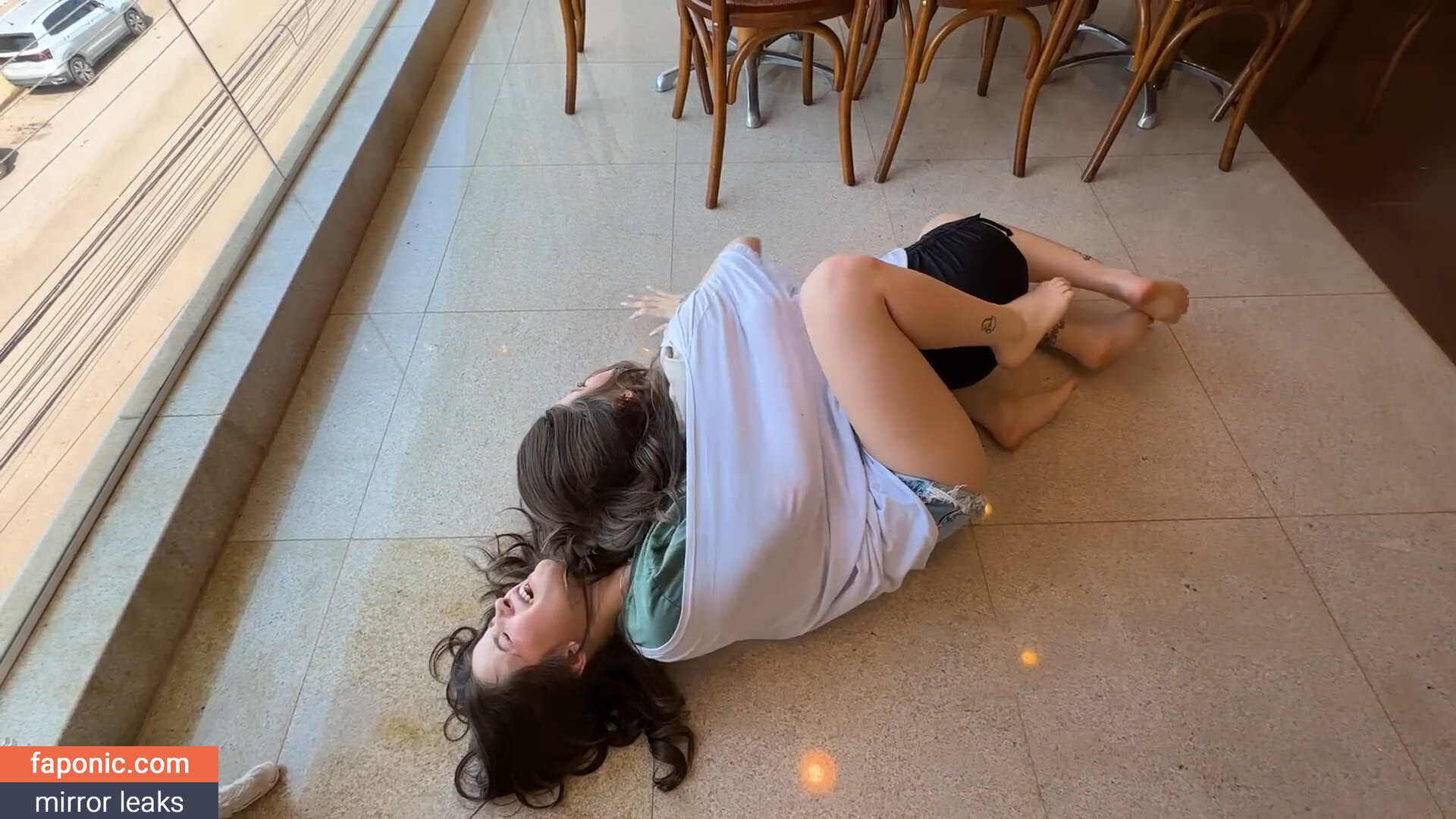 Maria Nicolly E Maria Emanuelly