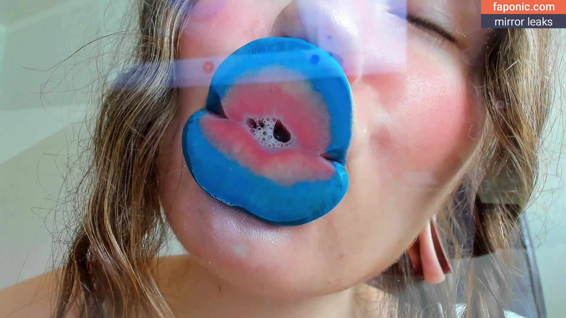 Mouthfetish Girls