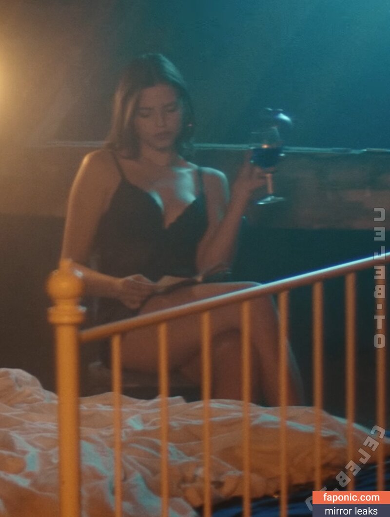 Nina Chuba