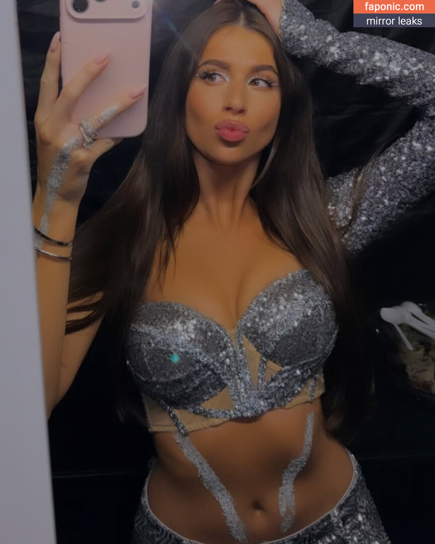Roxie Węgiel