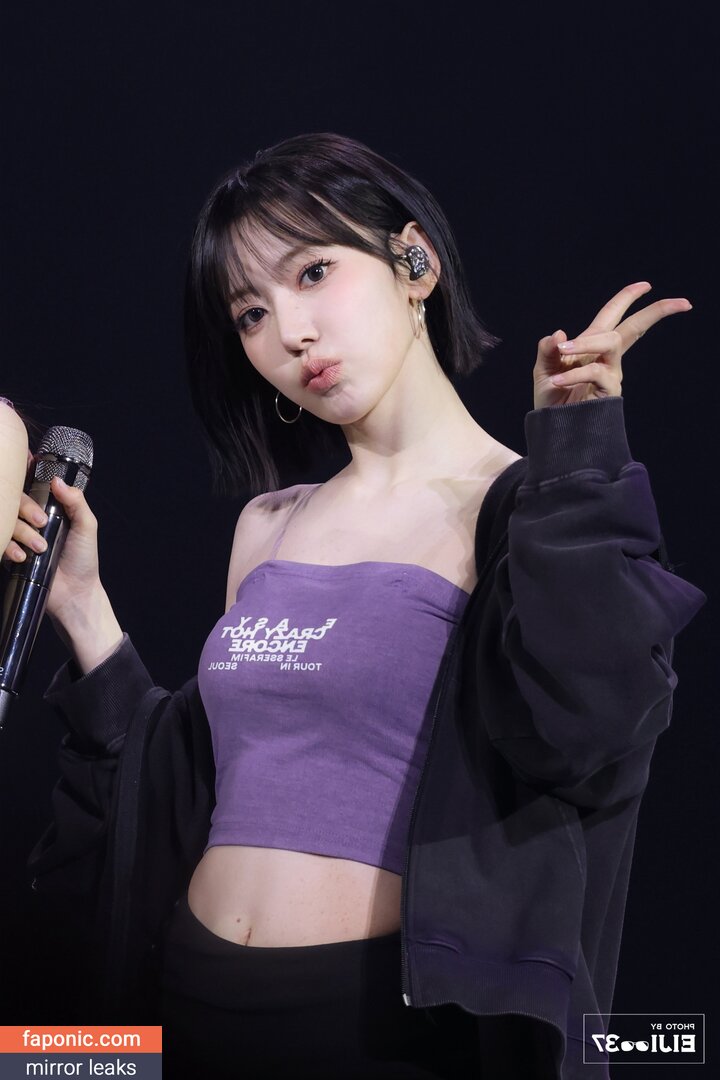 Sakura Miyawaki 宮脇 咲良