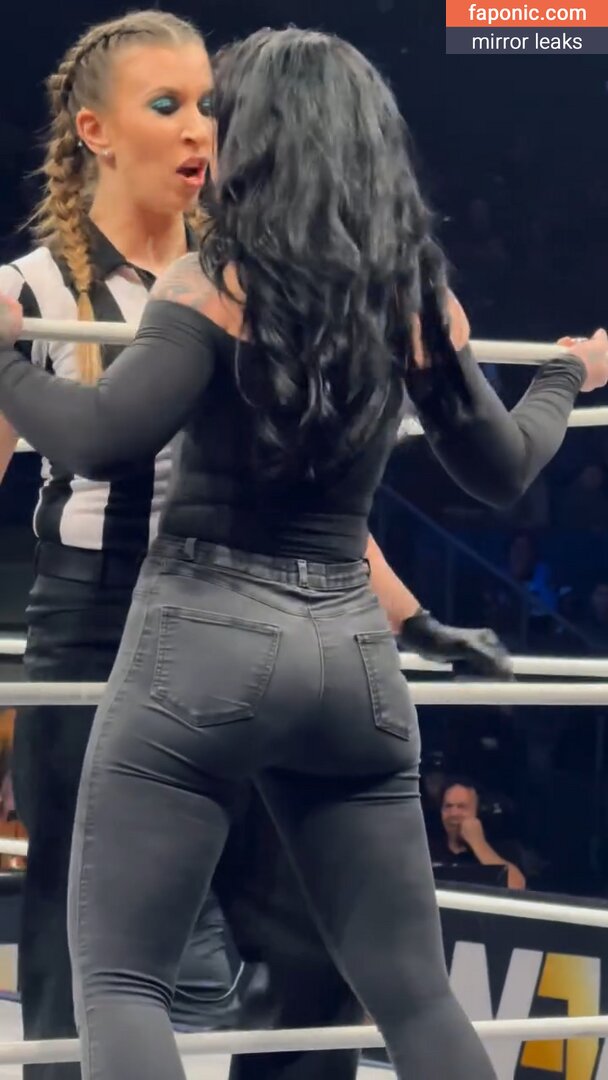 (Skye Dolecki) Skye Blue AEW