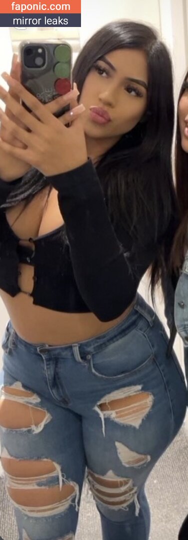 Thick Baddie _222Cyn_