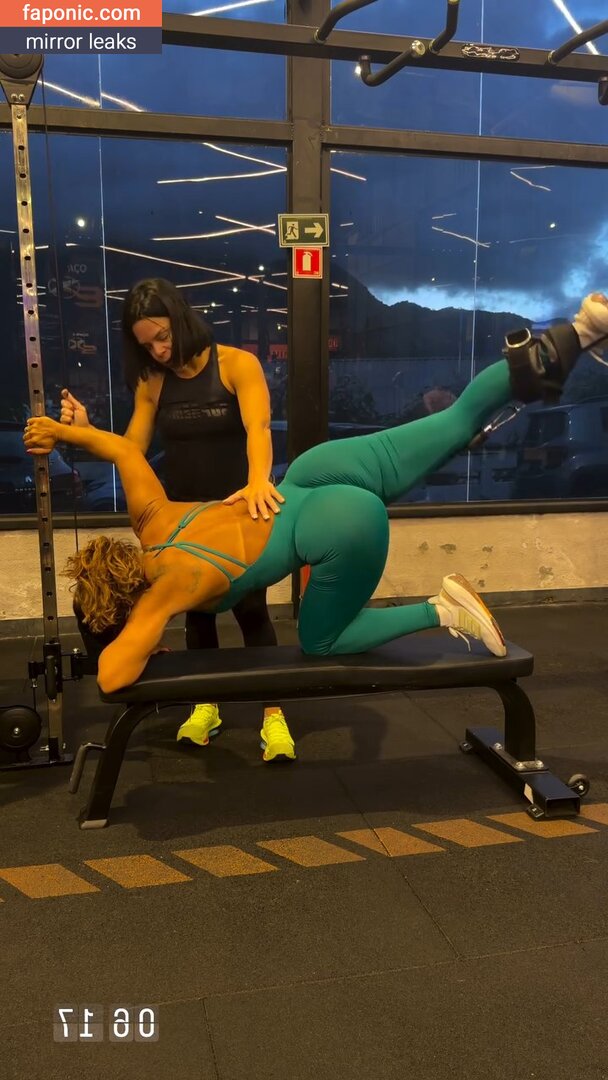 Viviane Araujo