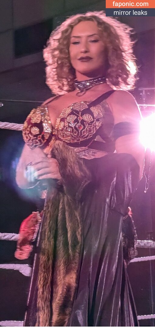 WWE Nikkita Lyons, nikkita_wwe Nude Leaks OnlyFans Photo #1